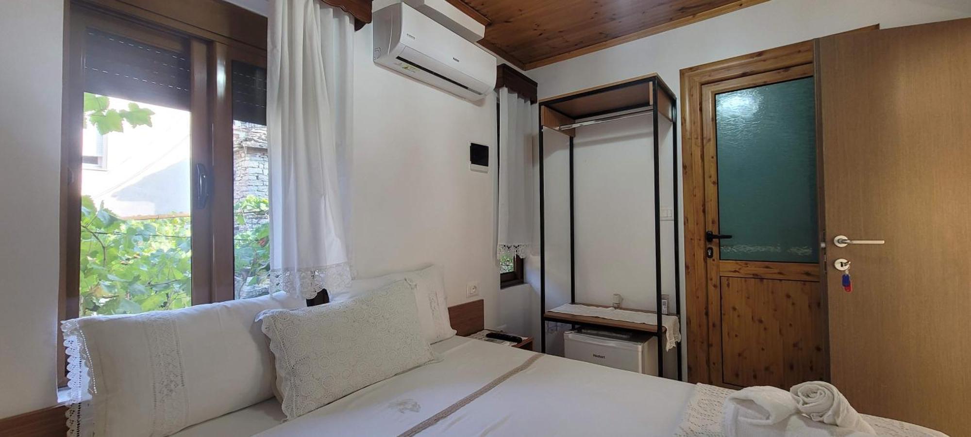 Guest House Emily Αργυρόκαστρο Εξωτερικό φωτογραφία